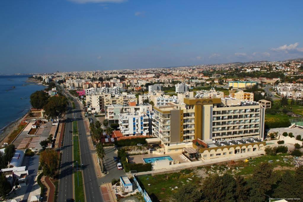 Zavos Marathon Beach Apartments Limassol Exterior foto